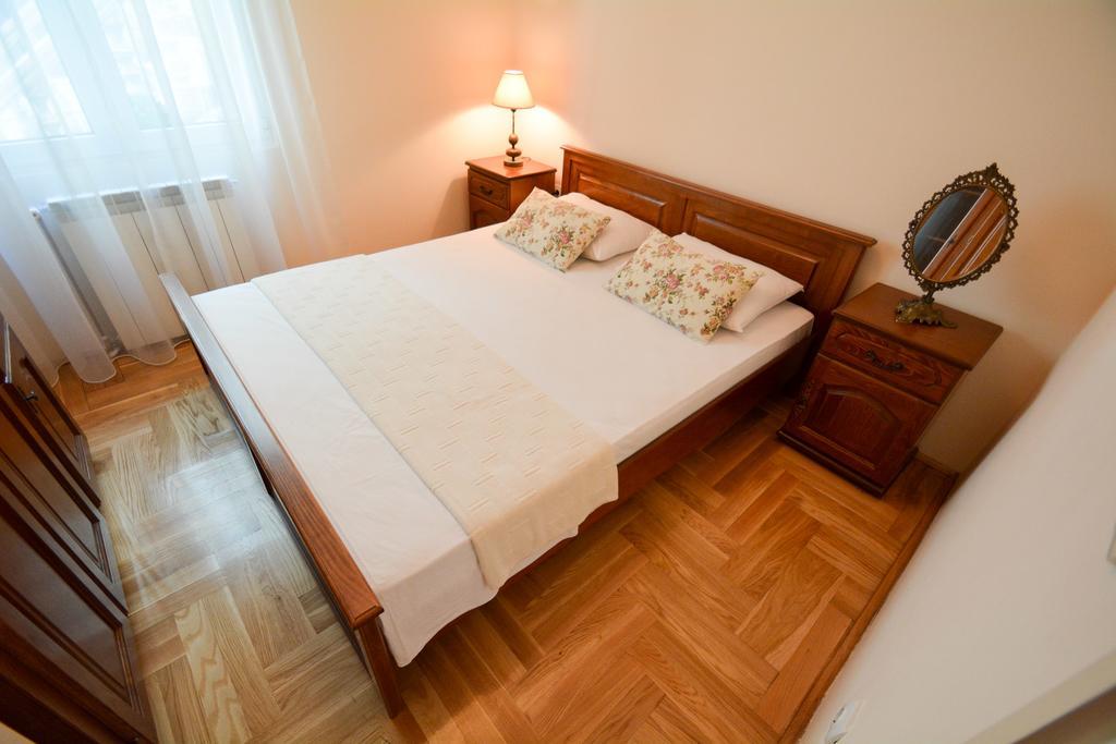 Apartments Jovanovic 科托尔 外观 照片